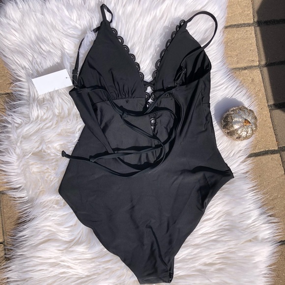 Mandalay black one piece bathing suit - Picture 2 of 3